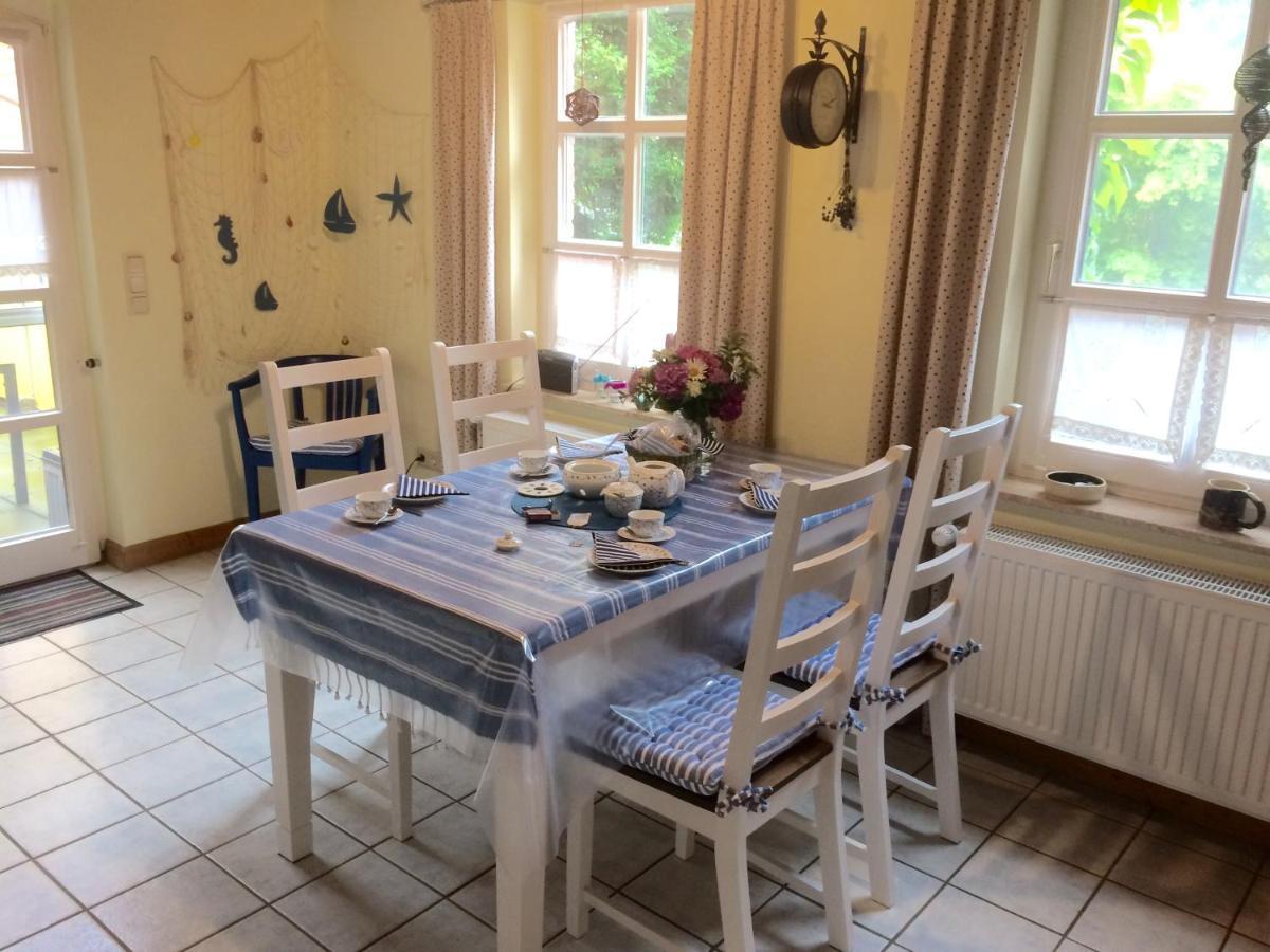 Klaassen- Ferienhaus Up Warf เอมเดน ภายนอก รูปภาพ
